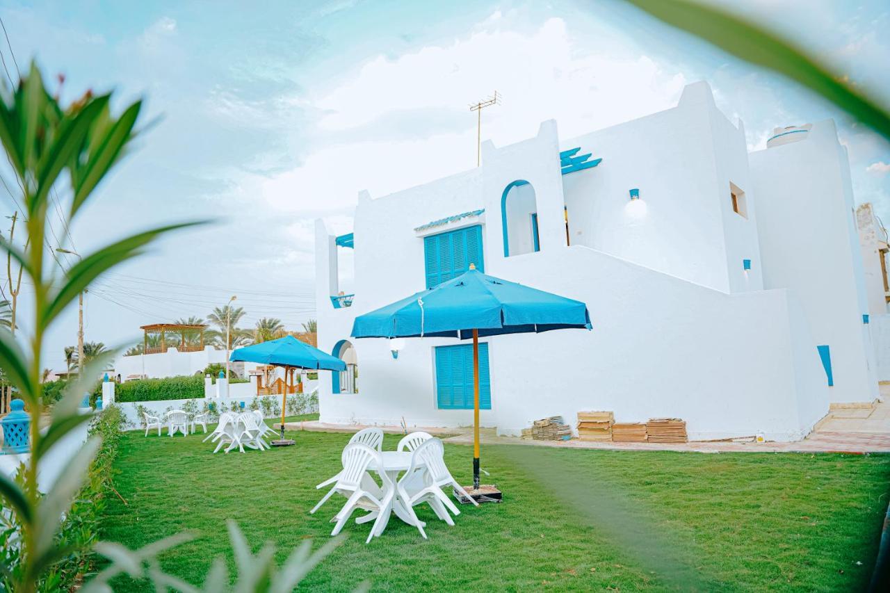 Villa For Rent In Tunis Village